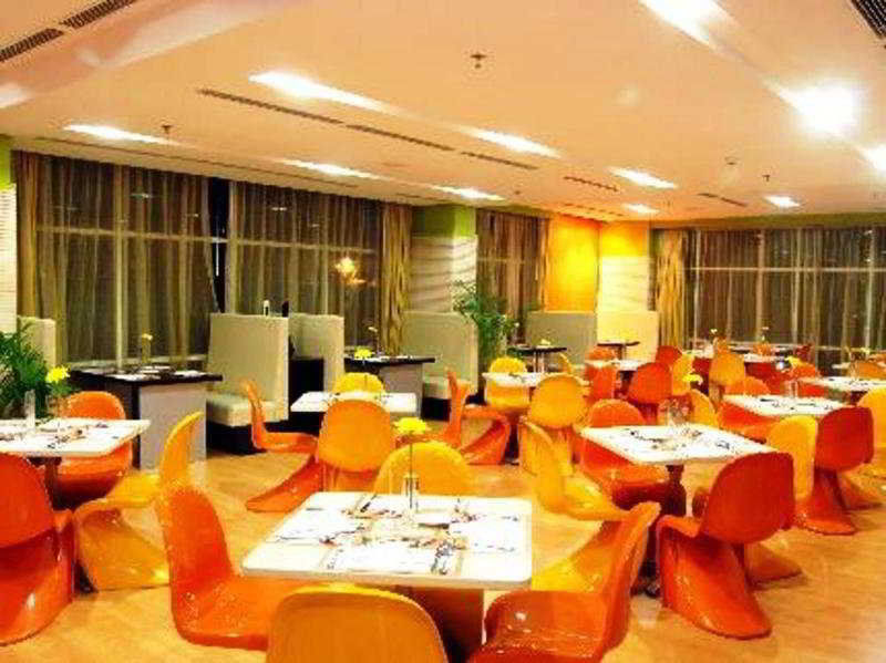 Hotel Ibis Semarang Simpang Lima Ngoại thất bức ảnh